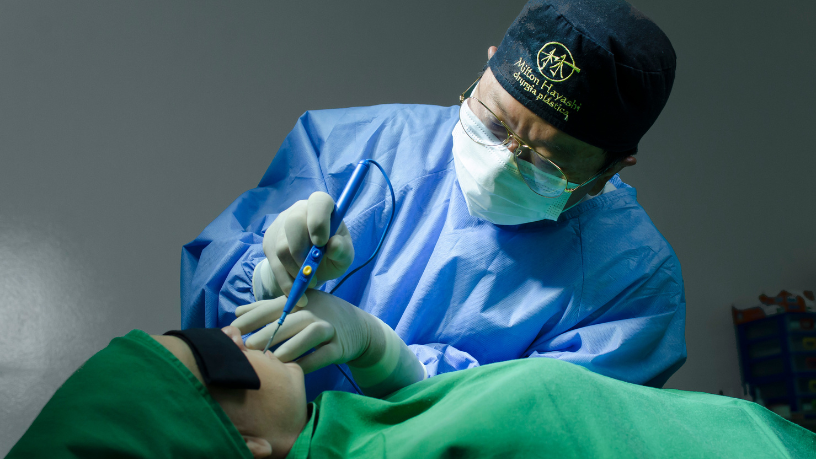 Ações sociais na medicina: O papel do cirurgião plástico, saiba mais com Milton Seigi Hayashi As ações sociais na medicina reforçam o papel humano do cirurgião plástico, como mostra Milton Seigi Hayashi.